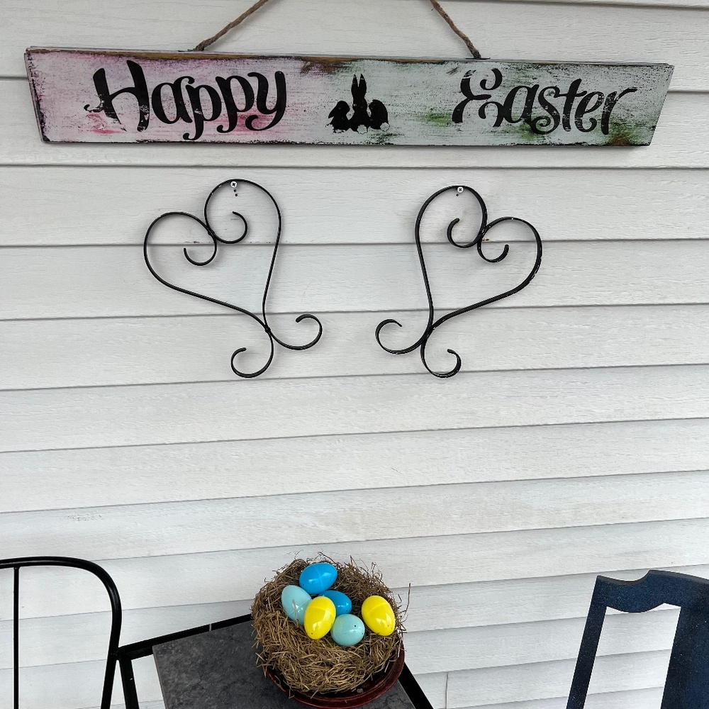 Vintage looking handmade Happy Easter indoor/outdoor hanging signs NO vinyl used